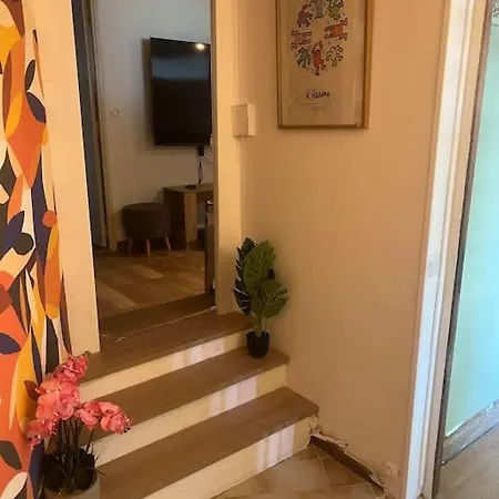 Super Equipe Pour 4 Personnes Apartmán *